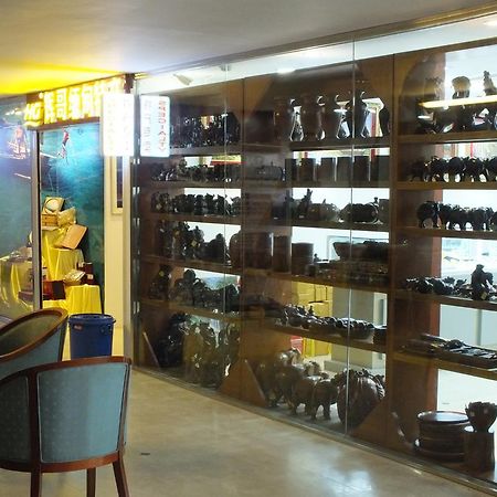 Seasons Of Yangon International Airport Hotel Buitenkant foto