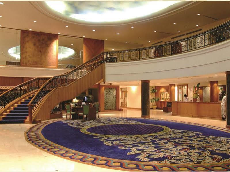 Seasons Of Yangon International Airport Hotel Buitenkant foto